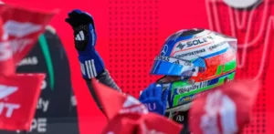 Antonelli supera a Hamilton en el sprint del Gran Premio de Gran Bretaña