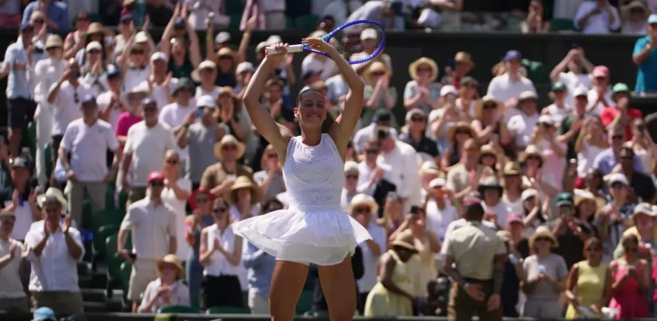 Kostyuk se impone a Paolini y llega a semifinales de Wimbledon por primera vez