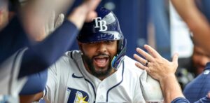 Junior Caminero conecta su jonrón número 28 y los Rays derrotan 7-2 a los Marineros