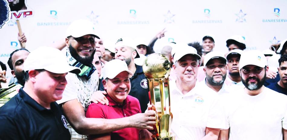 Gigantes de San Francisco se proclaman campeones de la LNB