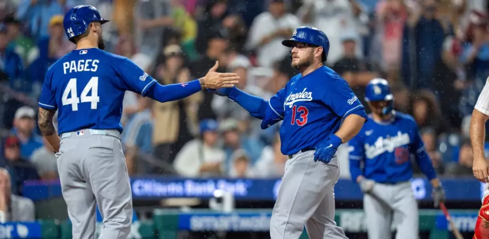 Muncy, con jonrón, y pitcheo de Wrobleski ayudan a los Dodgers a superar