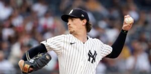 Yankees dividen la doble cartelera con una sólida apertura de Fried ante Piratas