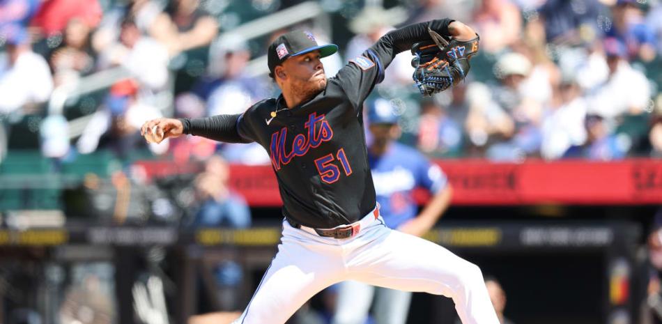 Taylor y Semien jonronean y guían a los Mets a vencer
