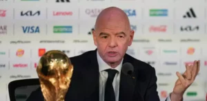 Infantino recrimina a críticos por difundir odio y falsos rumores en la Copa Mundial