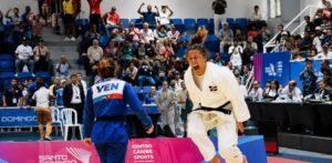Pudo elegir a Suiza o Italia, pero... ¿Por qué Esmeralda Damiano escogió a RD para ganar oro?