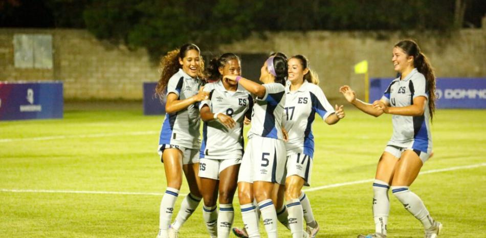 El Salvador le gana 1-0 a RD en el inicio del fútbol femenino de los JCC 2026