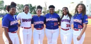 RD gana bronce en softbol femenino tras aplicarse regla por suspensión del partido