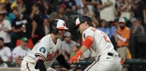 Fuente: Medias Rojas adquieren de los Orioles al receptor Adley Rutschman