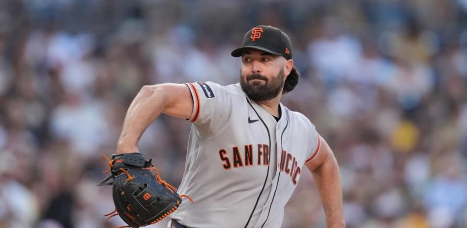 Los Padres adquieren al ex ganador del premio Cy Young, Robbie Ray
