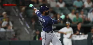 Caminero batea cuadrangular 34, Rays remontan con ocho en la 8va