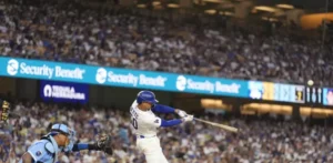 Ohtani y Betts batean cuadrangulares, los Dodgers culminan barrida sobre Reales