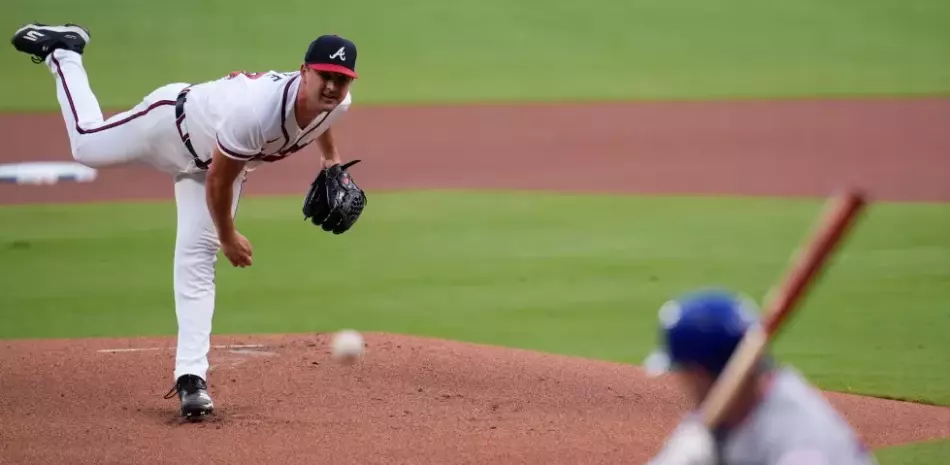 Los Bravos vencen a los Mets con jonrón de Thomas y pitcheo de Mahle