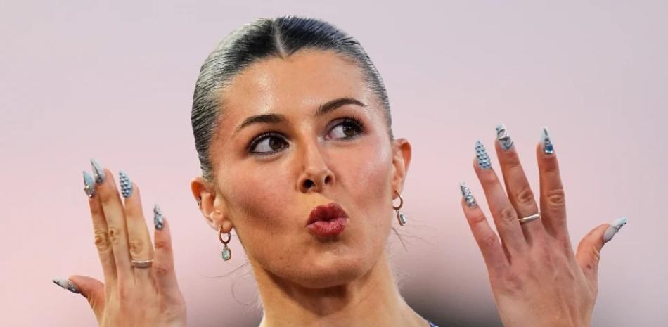 Amy Hunt “imita” a Liranyi Alonso en el atletismo europeo