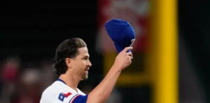 Jacob deGrom supera los 2 mil ponches y Rangers dejan en un hit a los Nacionales
