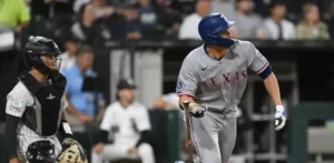 Seager, con 3 hits y 3 impulsadas, lidera a Texas en la victoria sobre los Medias Blancas