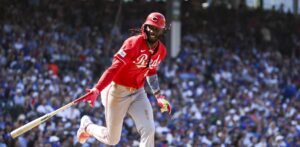 Elly De La Cruz y Héctor Rodríguez rinden para los Rojos en triunfo sobre Cubs