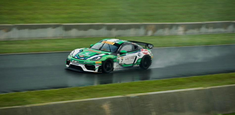Jimmy Llibre sube al podio en Road America y queda en el segundo lugar