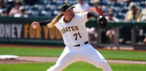 Piratas usan seis relevistas, limitan a los Gigantes a dos hits y ganan 5-2