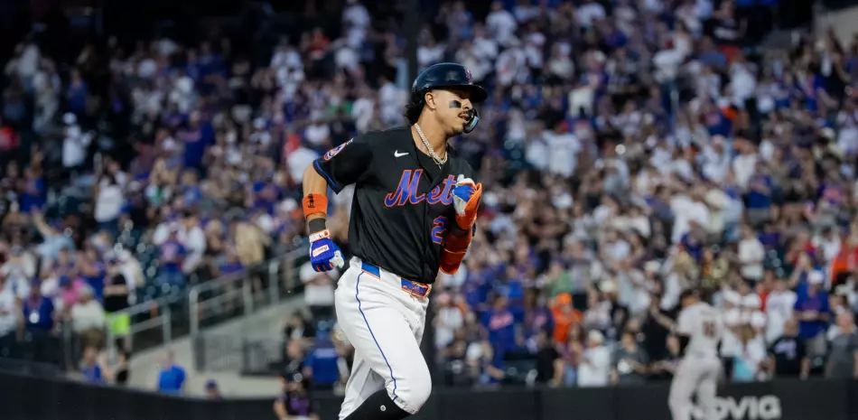 Lindor y Álvarez jonronean y los Mets superan a los Giants 10-6