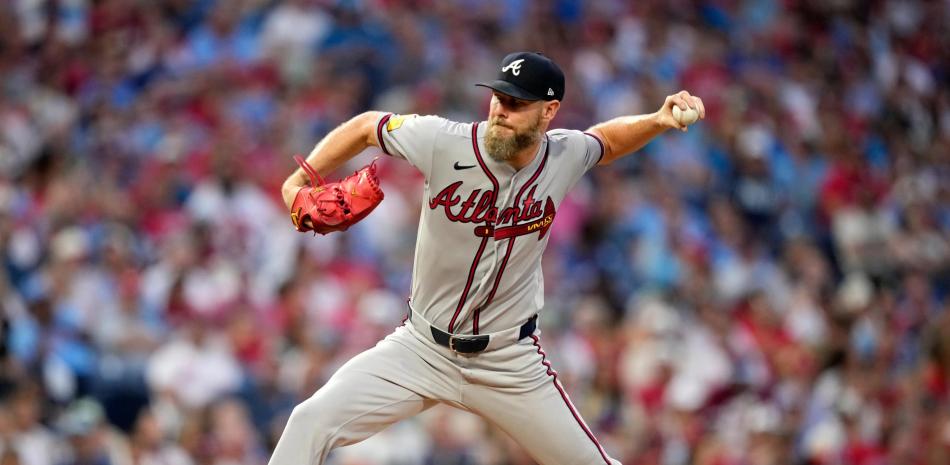 Chris Sale le gana la batalla a los Filis