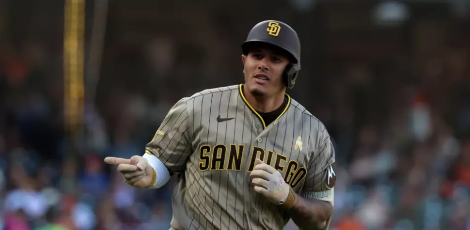 Machado batea jonrón y Padres vencen a Gigantes para séptimo triunfo al hilo