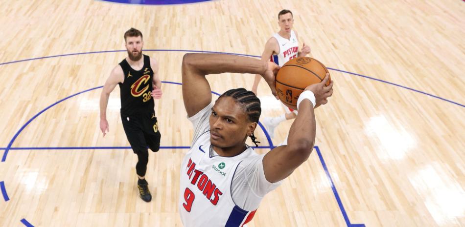 Ausar Thompson pacta por 5 años y 155 millones de dólares con los Pistons de Detroit