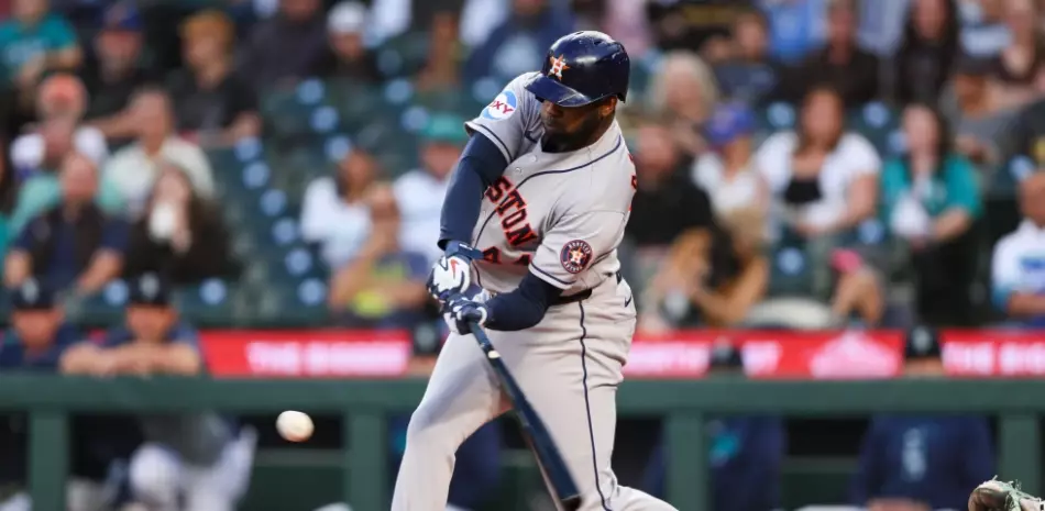 Yordan Álvarez batea jonrón 41 e impulsa 3 mientras Astros blanquean a Seattle