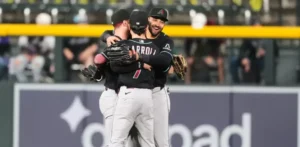 Diamondbacks vencen a los Rockies y mantienen esperanzas de comodín