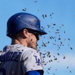 Kiké Hernández batea un jonrón de desempate y los Dodgers vencen a los Gigantes 4-3