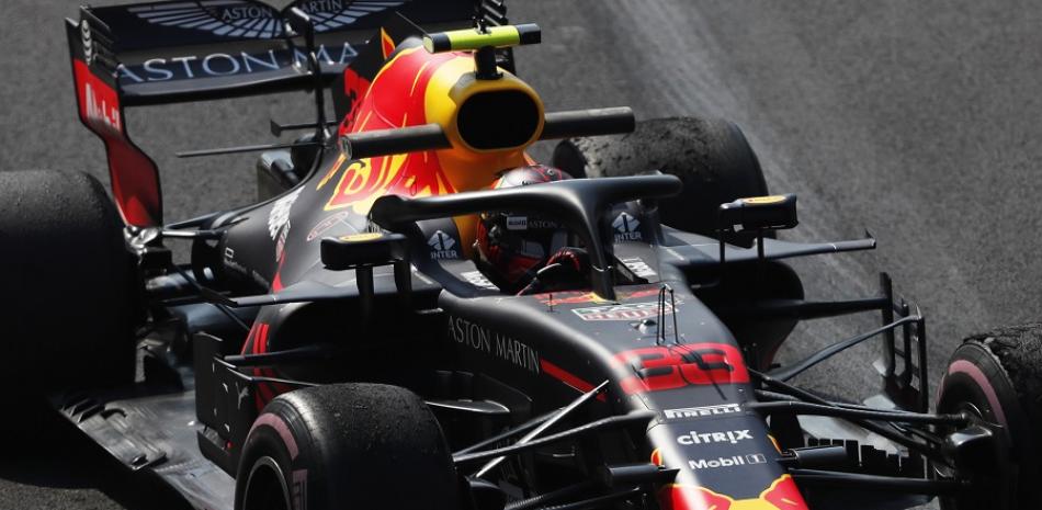 Verstappen logra su primera pole del año en el Gran Premio de Bahrein de la F1 en Malasia
