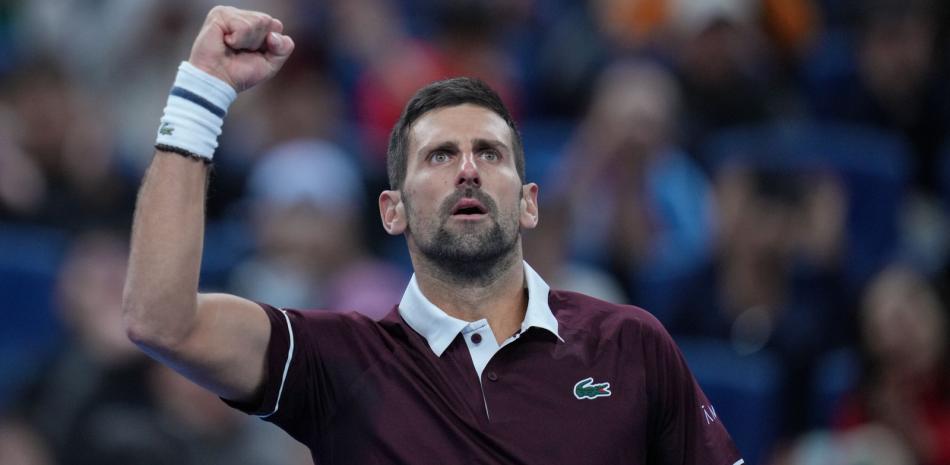 Novak Djokovic logra victoria 32 seguida en Pekin y supera la marca de Rafael Nadal