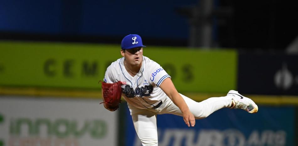 Nico Tellache vuelve por cuarta temporada con los Tigres del Licey