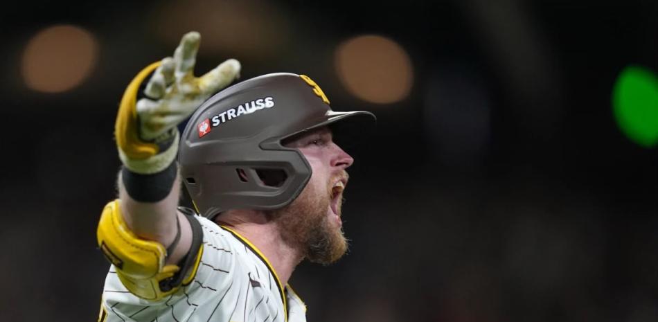 Padres vencen a los Cerveceros