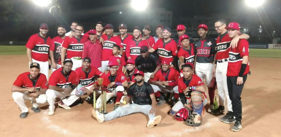 Liga Centro se corona campeón en torneo dedicado a Quico Tabar