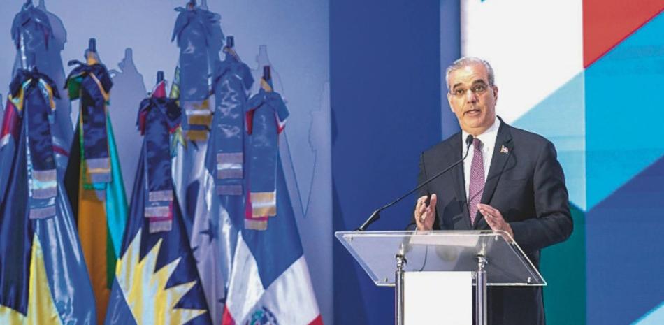 “Yo daré el primer picazo”, dijo Abinader de nuevo estadio