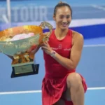 Zheng gana el título en casa al vencer a Andreeva en final