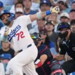 Dodgers mantienen a Miguel Rojas en su roster de la Serie de Campeonato