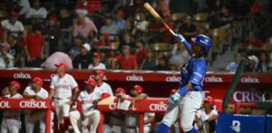 Madé, Alcántara y Medina conducen al Licey a superar al Escogido