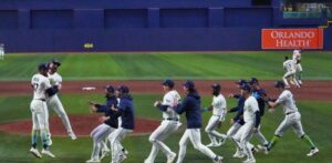 Peralta, Caminero y Díaz guían a Rays a triunfo 7-3 sobre Guardianes y avanzan a la Serie Mundial