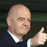 Infantino dice que lo apoya la gran mayoría del fútbol antes de elecciones