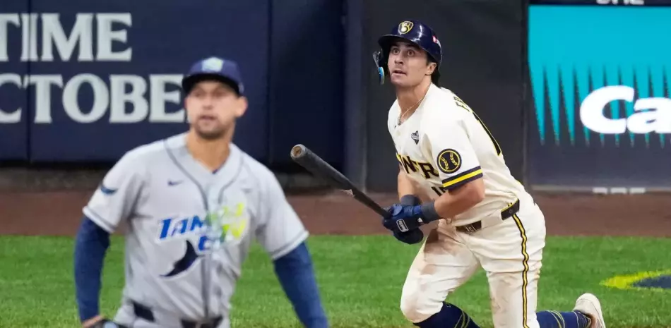 Frelick y Pratt llevan a Cerveceros a una remontada sobre los Rays