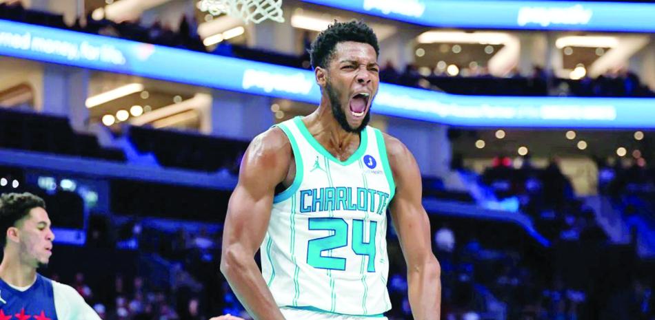 Brandon Miller encesta 39 puntos en la victoria de Hornets en la NBA