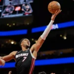 Antetokounmpo logra su primera victoria con Miami; Sixers repuntan en Indiana