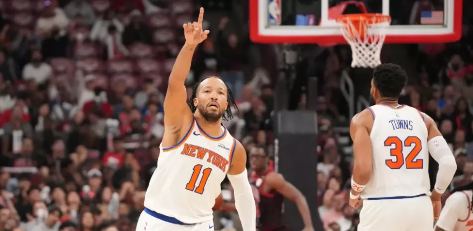 Brunson anota 38, Towns 19 con 14 rebotes y Knicks se imponen